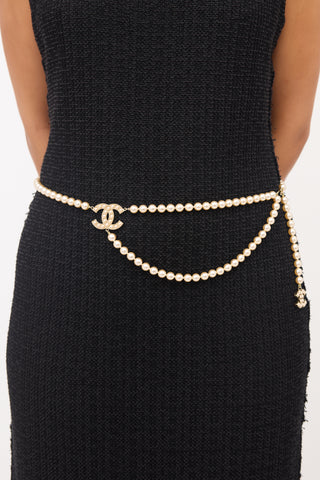 Chanel Faux Pearl CC Charm Belt