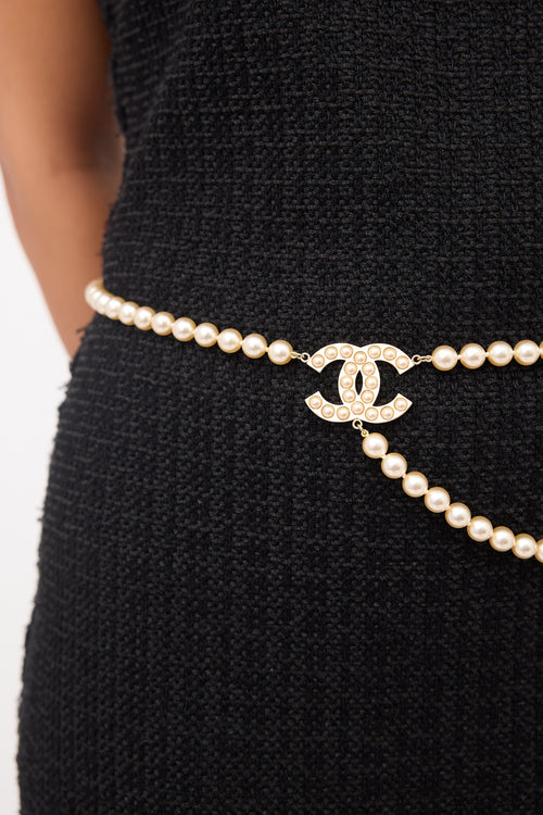 Chanel Faux Pearl CC Charm Belt