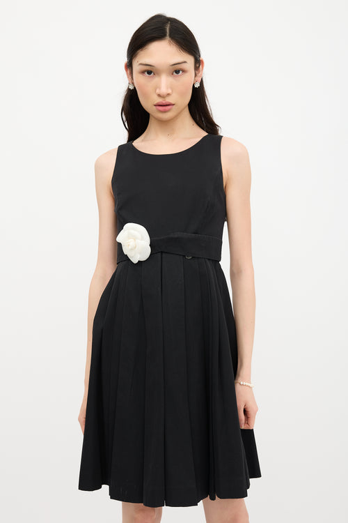 Chanel Pleated Sleeveless Dress