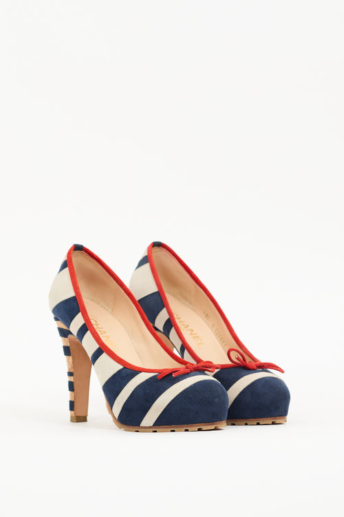 Chanel Resort 2008 Navy & White Suede Stripe Pump