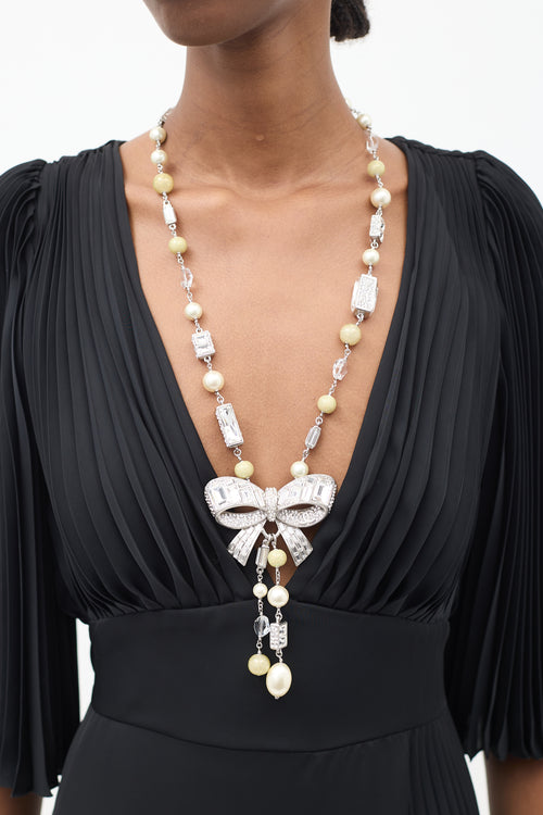 Chanel SS 2008 Silver & Cream Pearl & Crystal Bead Bow Necklace