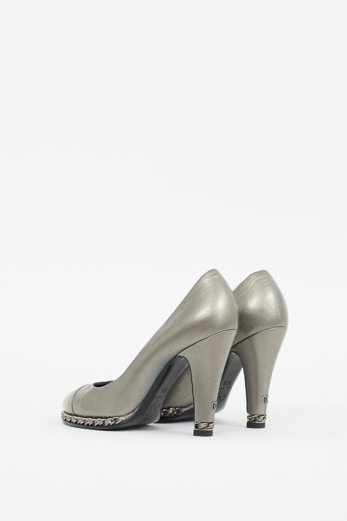 Chanel Silver Leather CC Chain Pump