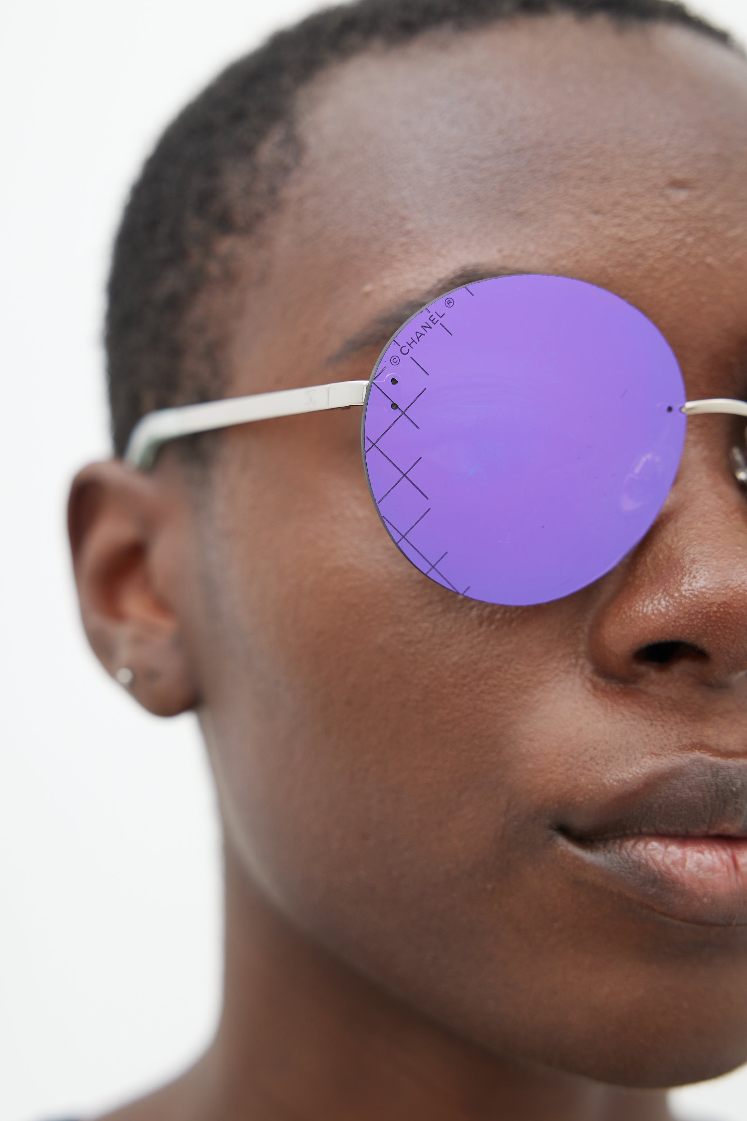 CHANEL Mirrored Round Sunglasses 4216 Purple 166768