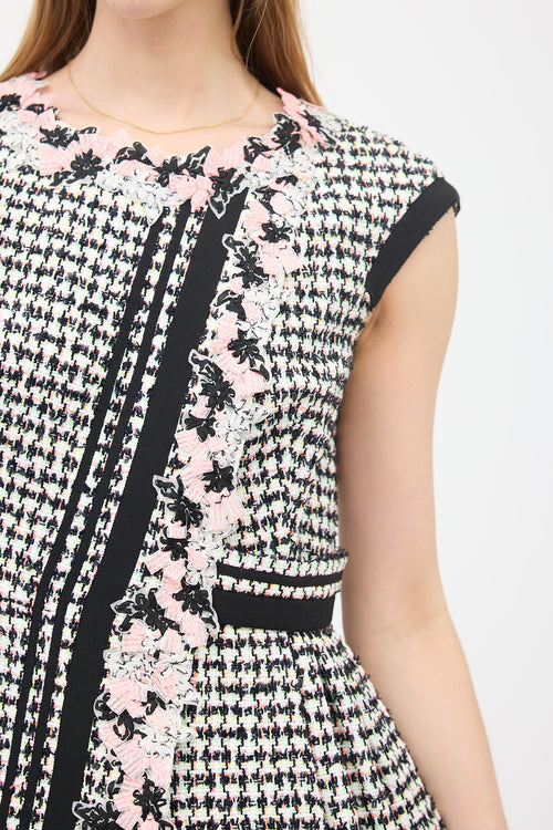 Chanel Spring 2010 Tweed Floral Trim Dress