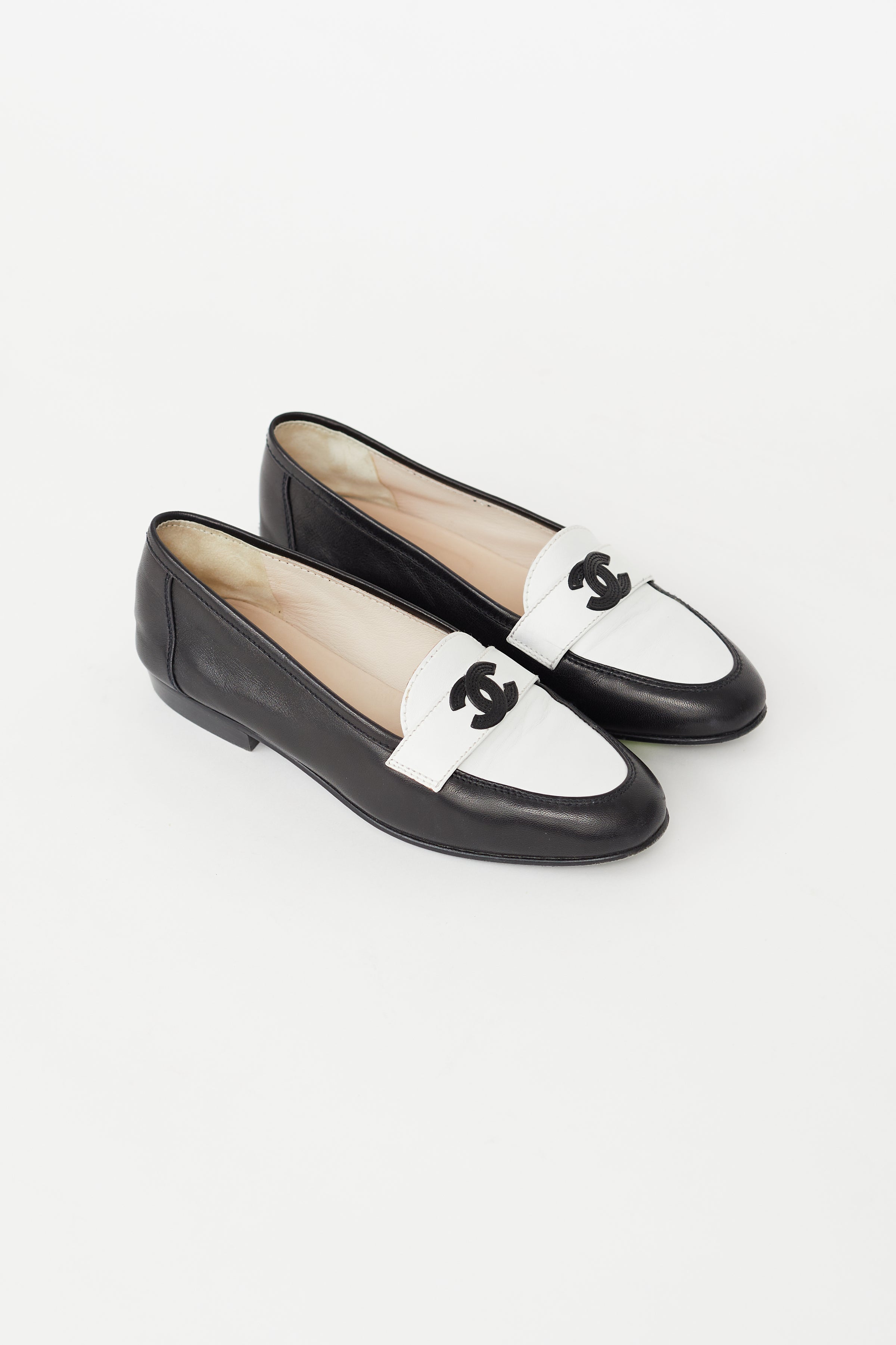 Chanel BlackWhite Patent Leather CC Chain Link Slip On Loafers Size 39   ShopStyle