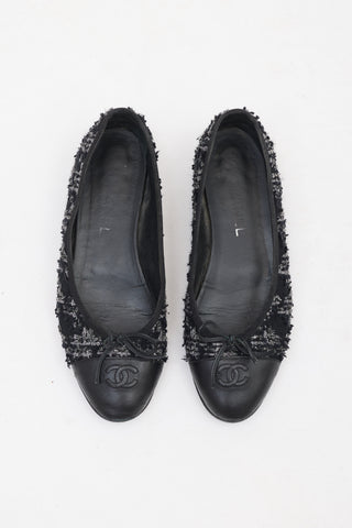 Chanel Tweed & Leather CC Ballet Flat