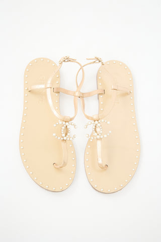Chanel Vernis Pearl CC Sandal