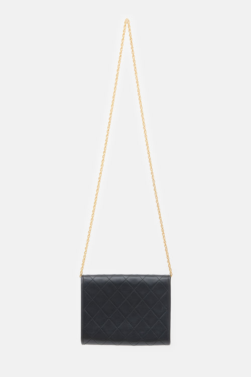 Chanel Vintage Leather CC Clutch Bag