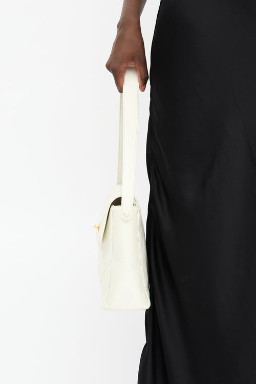 Chanel Vintage Leather CC Shoulder Bag