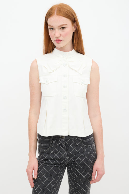 Chanel Spring 2009 White Pleated Sleeveless Bow Shirt