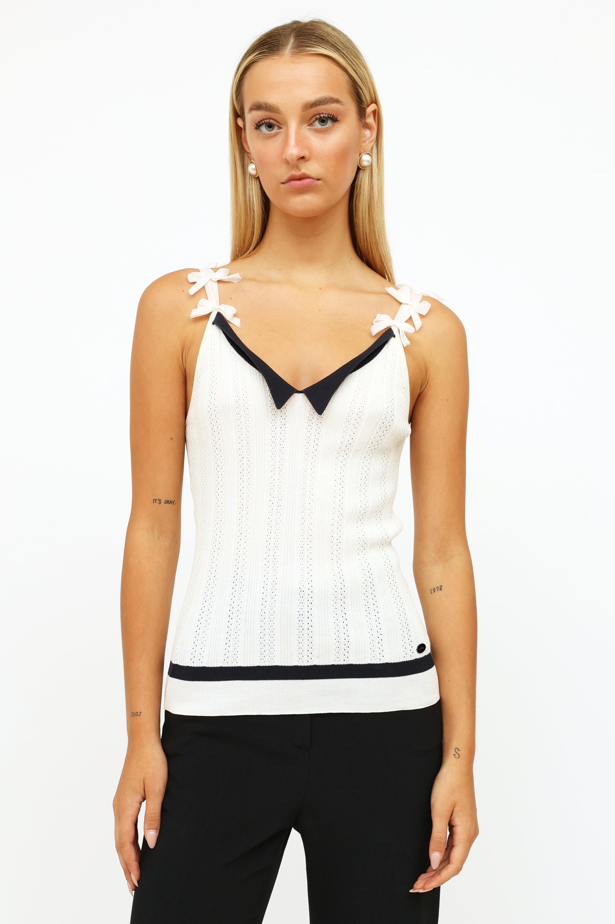 Chanel // Spring 2006 White & Navy Bow Strap Tank Top – VSP Consignment