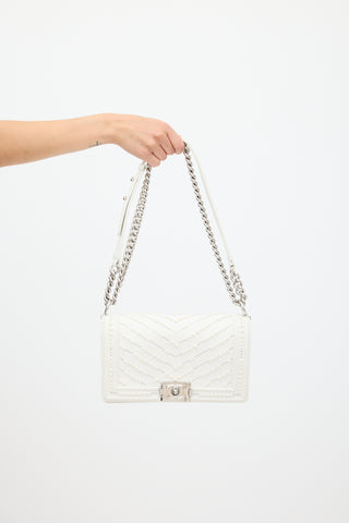 Chanel 2019 White Leather Chevron Pearl Boy Bag