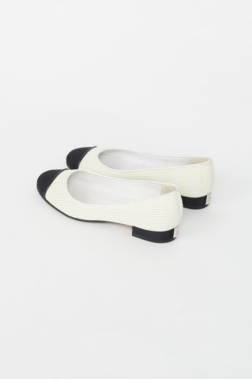Chanel Black and Cream Textured Leather Ballet Flat