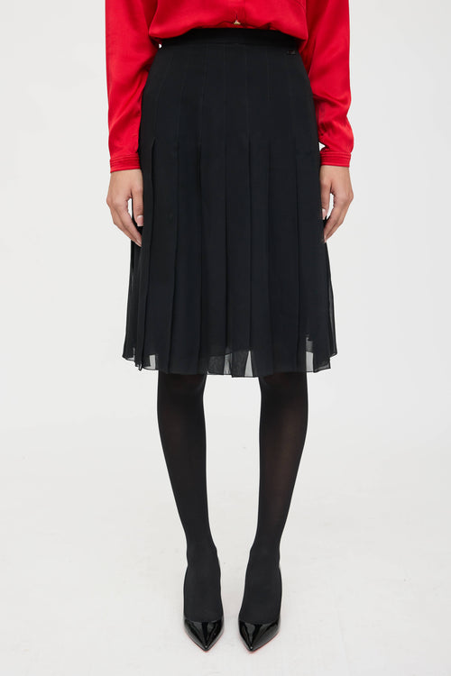 Chanel 2001 Silk Pleated Skirt