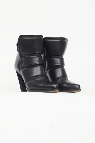 Chloé Black Leather Puffer Ankle Boot
