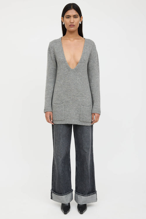 Chloé Wool V-Neck Knit Sweater