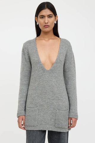 Chloé Wool V-Neck Knit Sweater