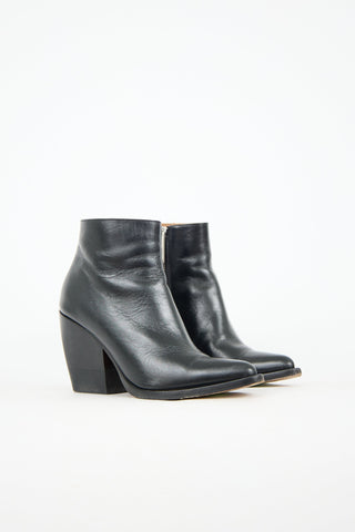 Chloé Leather Rylee Ankle Boot
