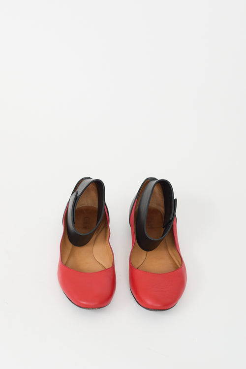 Chloé Red & Black Leather Ankle Strap Flat