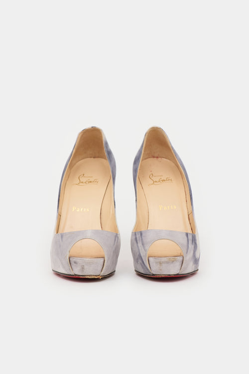 Christian Louboutin Very Prive Peep Toe Pump