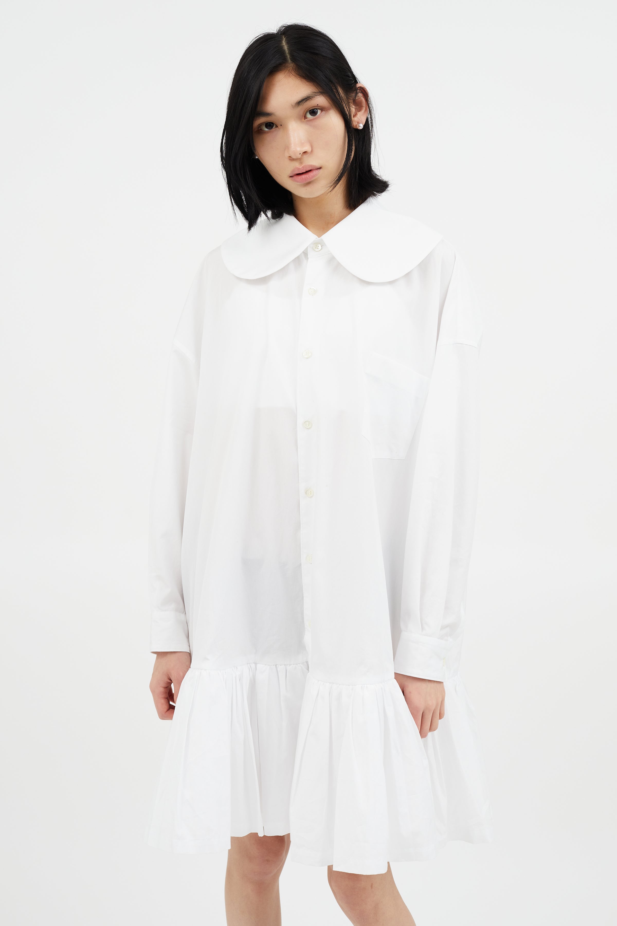 Comme des Garçons // GIRL White Oversized Ruffle Shirt Dress – VSP Consignment Comme des Garçons // GIRL White Oversized Ruffle Shirt Dress – VSP Consignment