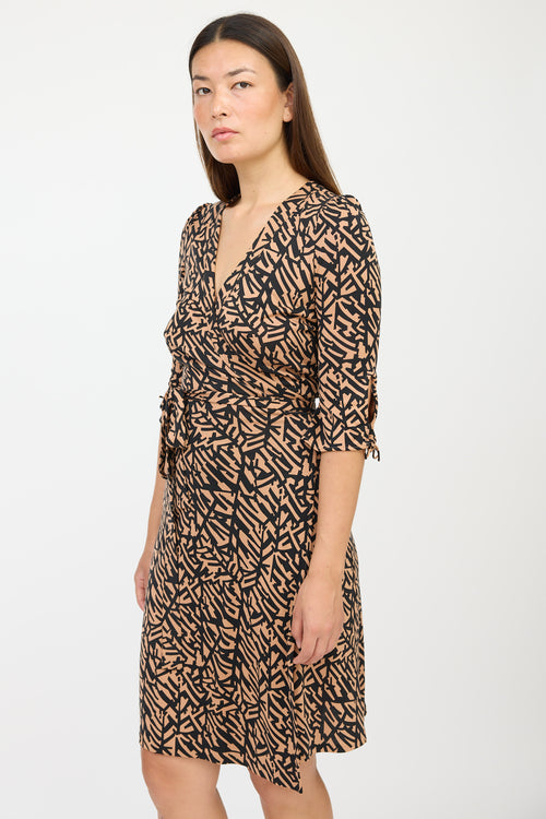 Diane von Furstenberg Beige & Black Silk Geometric Wrap Dress