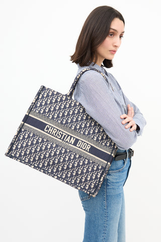 Dior 2019 Oblique Large Book Tote