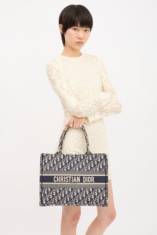 Dior 2022 Oblique Medium Book Tote Bag