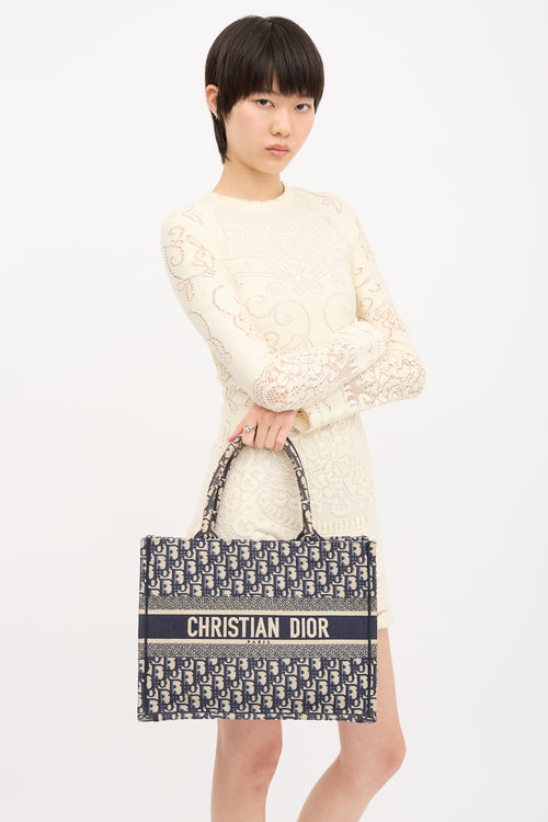 Dior 2022 Oblique Medium Book Tote Bag