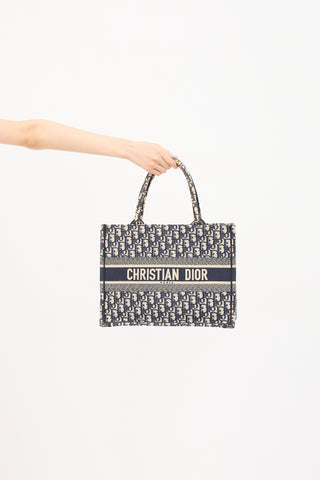 Dior 2022 Oblique Medium Book Tote Bag
