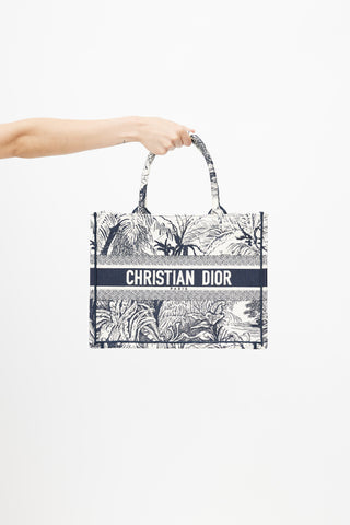 Dior 2021 Cream & Navy Medium Book Tote