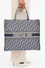 Dior 2019 Oblique Large Book Tote