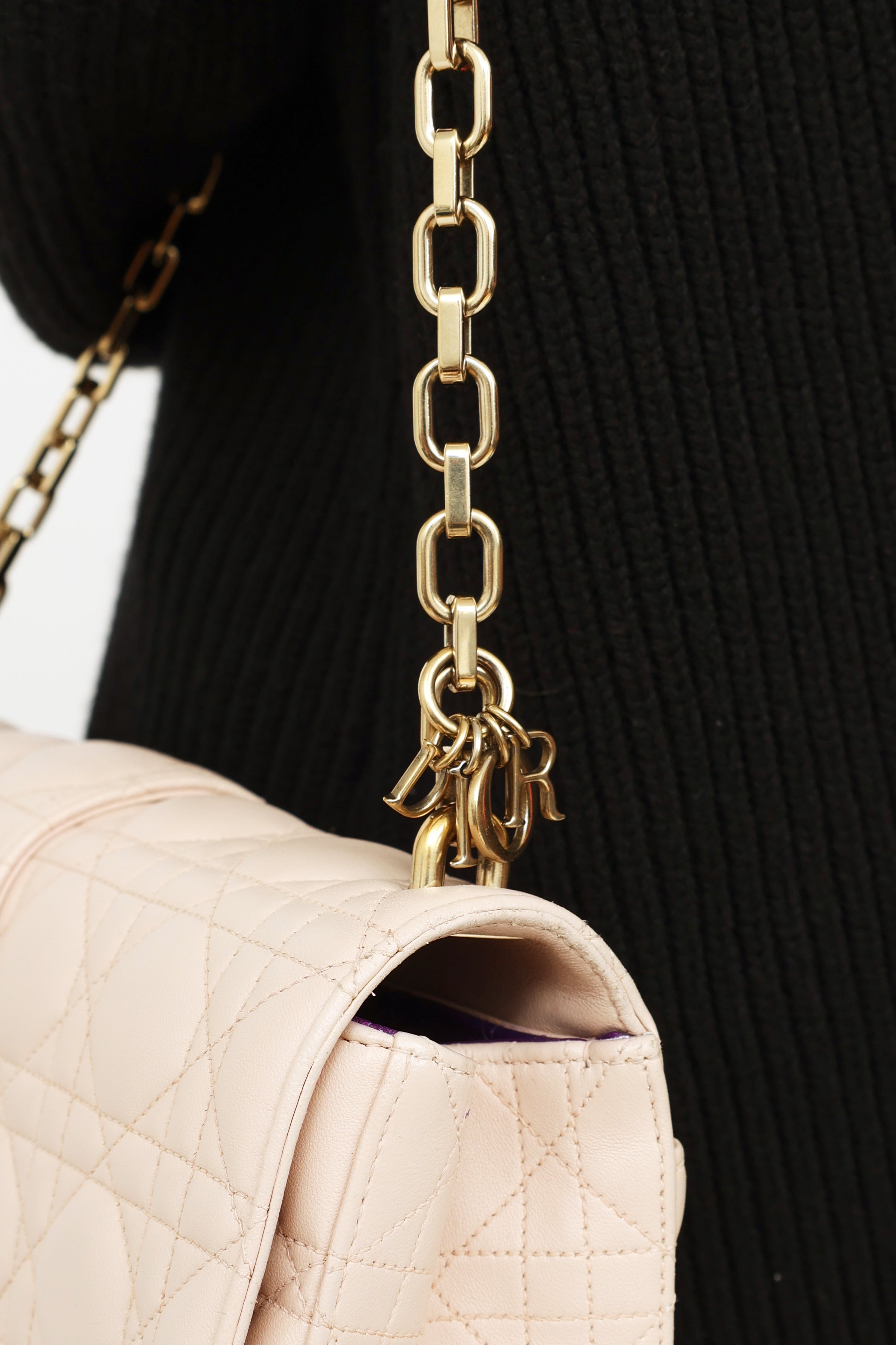 Dior // Pink Miss Dior Promenade Chain Clutch – VSP Consignment
