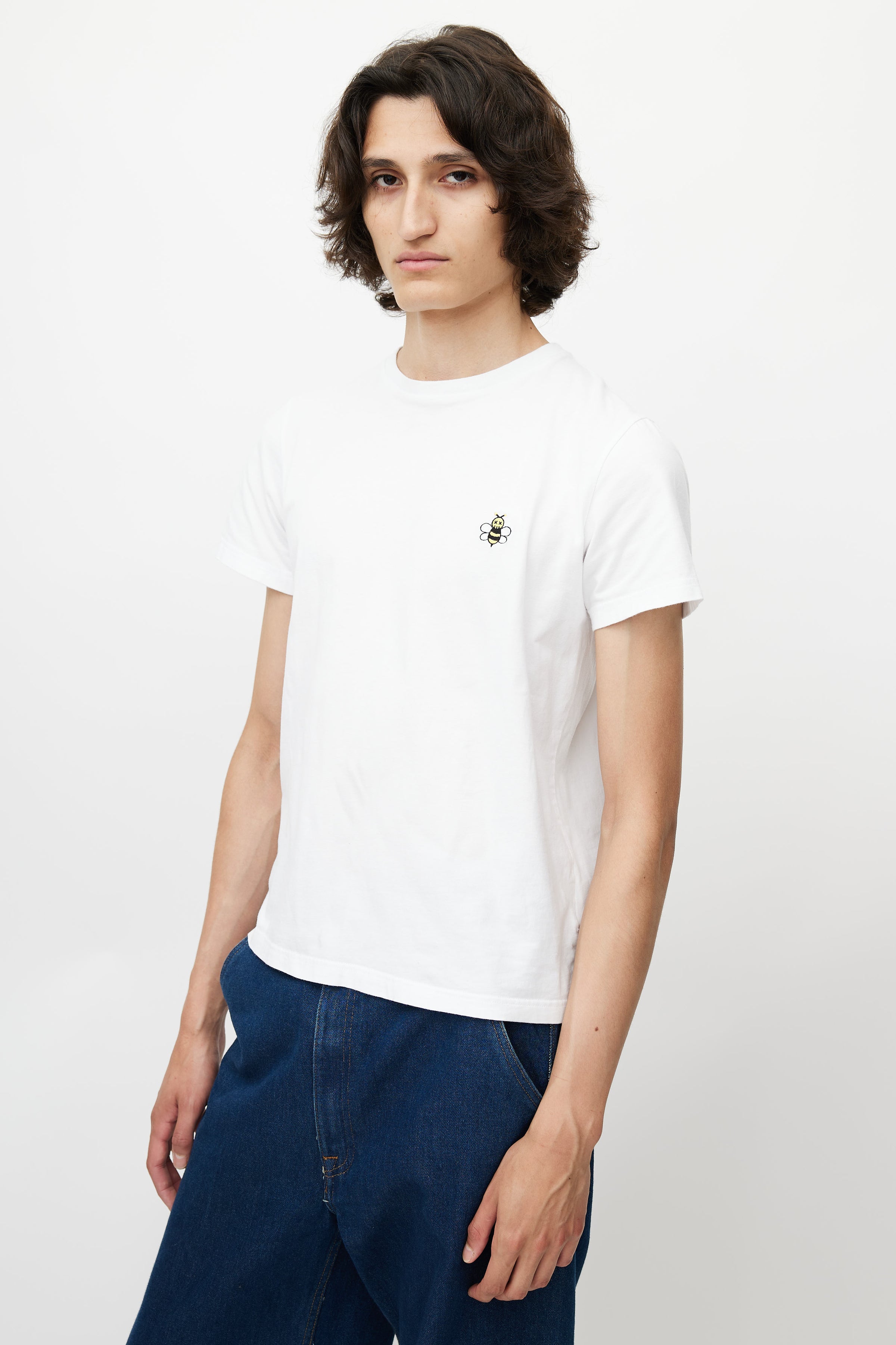Dior // x Kaws White & Multicolour Bee Logo T-Shirt – VSP Consignment