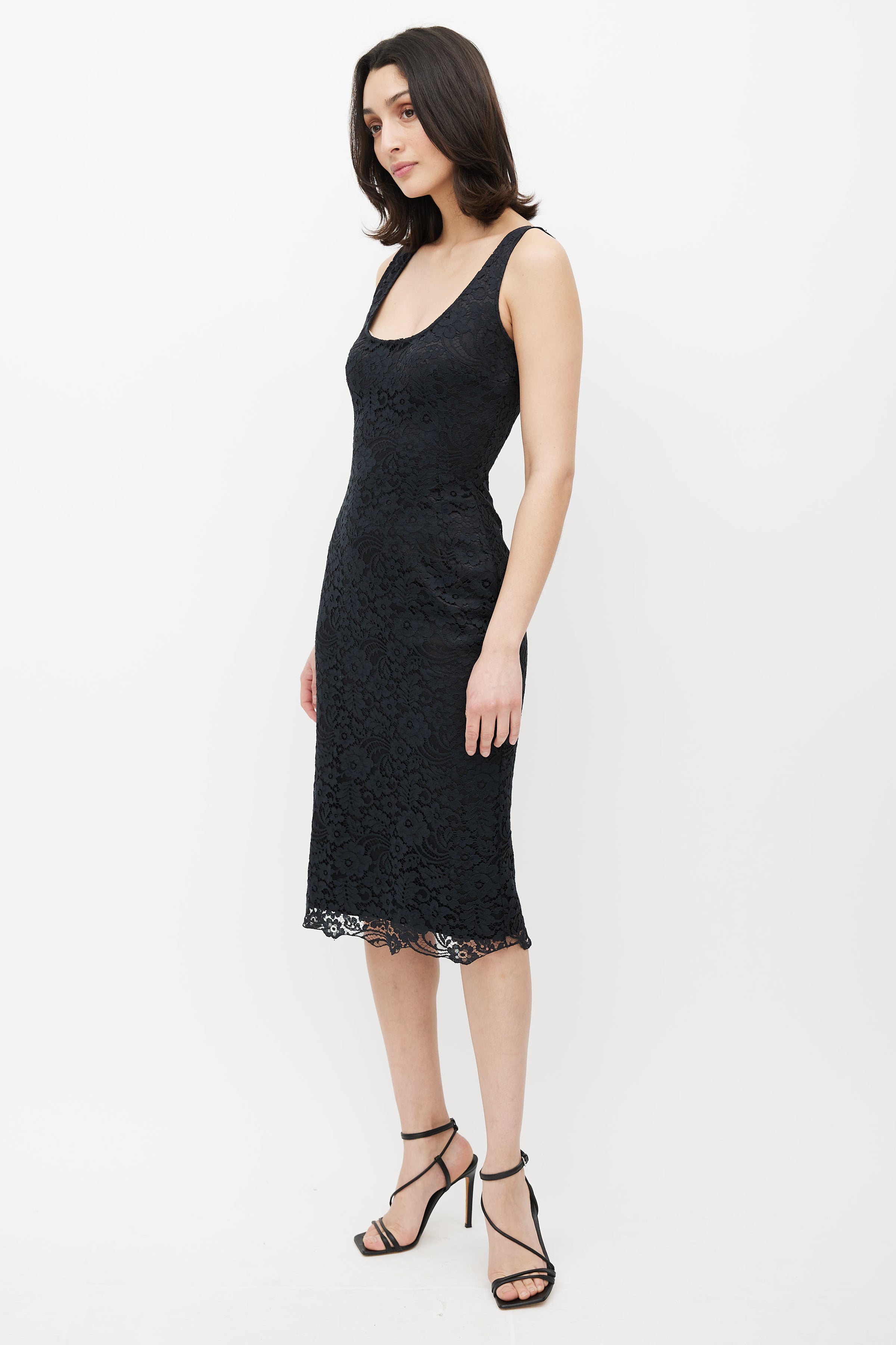 Dolce & Gabbana // Lace Overlay Dress – VSP Consignment Dolce & Gabbana // Lace Overlay Dress – VSP Consignment