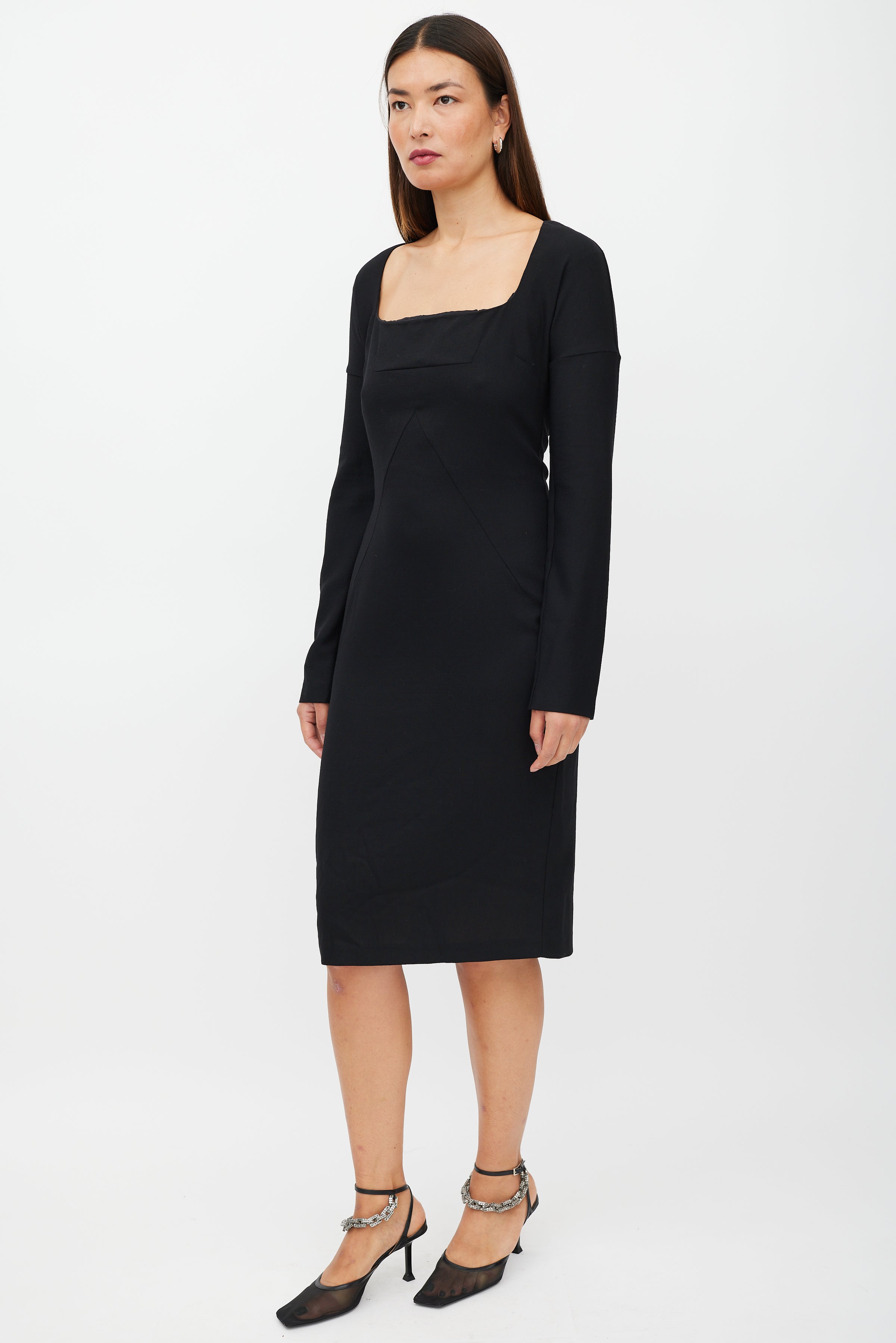 Dolce & Gabbana // Black Wool Long Sleeve Dress VSP Consignment Dolce & Gabbana // Black Wool Long Sleeve Dress VSP Consignment