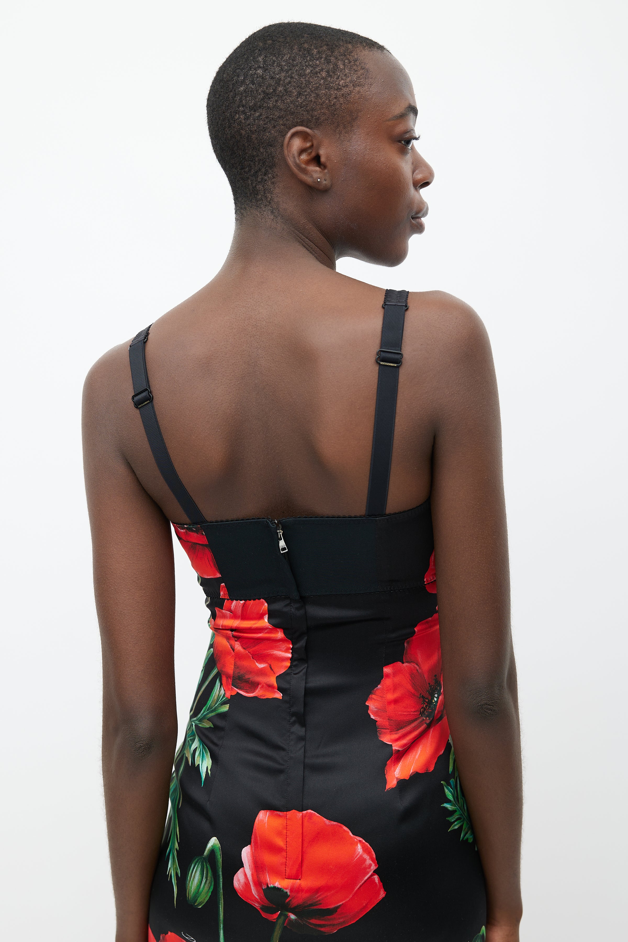 Dolce & Gabbana // Black & Red Silk Floral Dress – VSP Consignment Dolce & Gabbana // Black & Red Silk Floral Dress – VSP Consignment