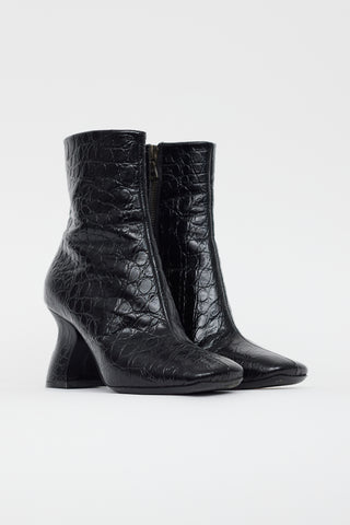 Dries Van Noten Black Leather Textured Abstract Heel Boot