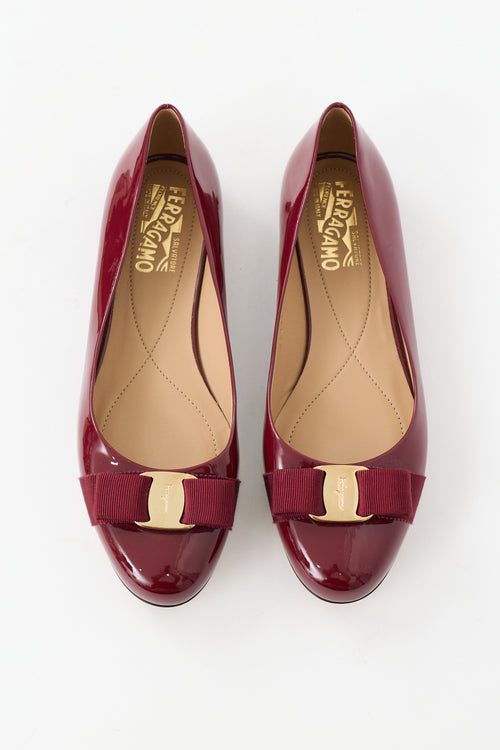 Ferragamo Patent Vara Bow Flat