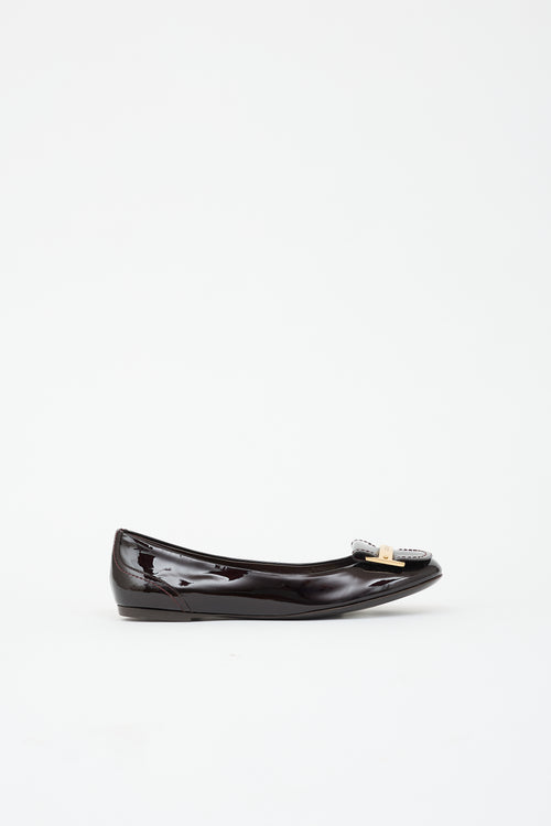 Louis Vuitton Vernis Logo Ballet Flat