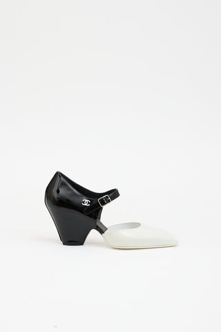 Chanel Cruise 2020 Patent CC Pump