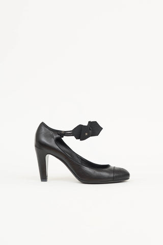 2007 Leather CC Bow Mary Jane Pump