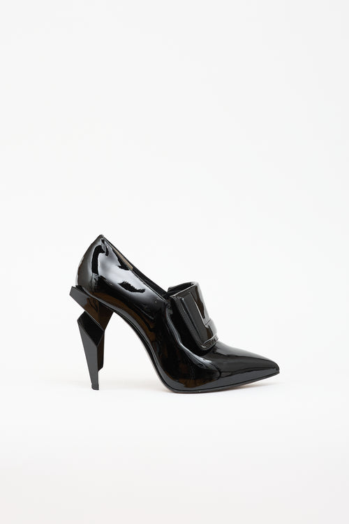 Fendi Patent Fold Over Pump