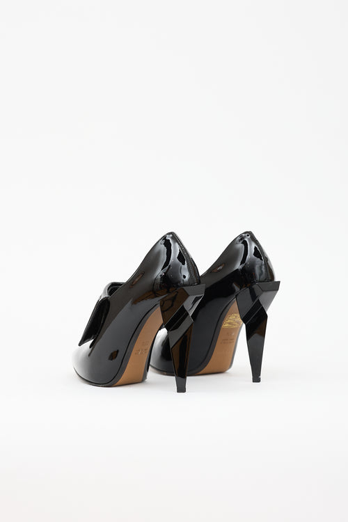 Fendi Patent Fold Over Pump