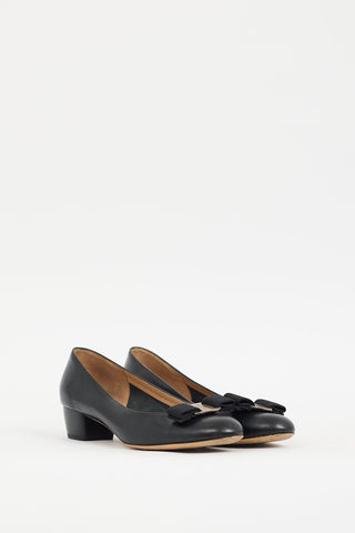 Ferragamo Black Leather Vara Bow Pump