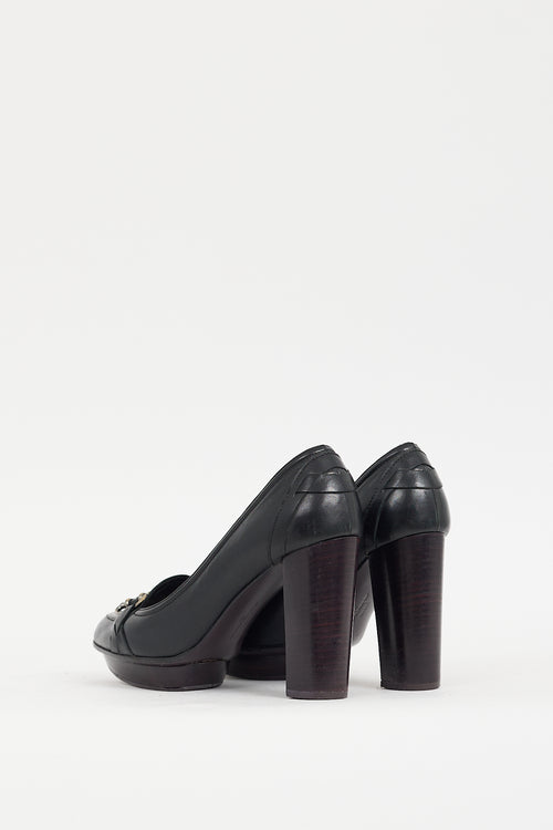 Ferragamo Black Leather Gancini Buckle Pump