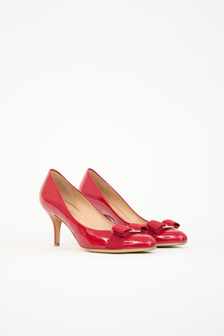 Ferragamo Patent Vara Bow Pump