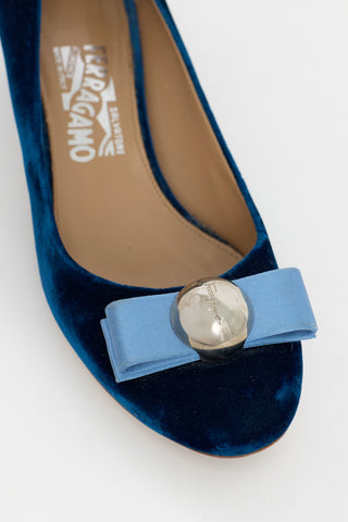 Ferragamo Velvet Fiammetta Bow Pump
