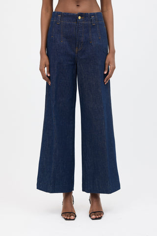Frame Darted Wide Leg Jeans