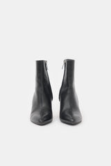 Gabriela Hearst Leather Rio Boot